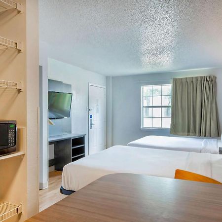 Studio 6-San Antonio, Tx - Medical Center Экстерьер фото